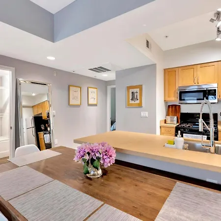1 Luxury Apartment Los Angeles Exterior photo